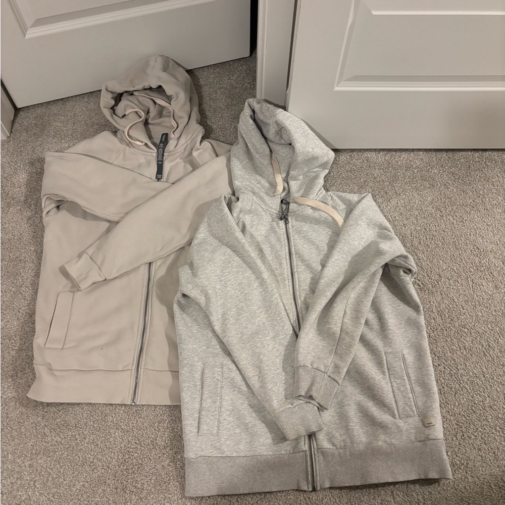 Vuori Cream and Gray restore sweatshirts